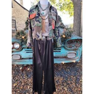 NEW CAMEL THREADS women's camo jacket in pink tiger camo